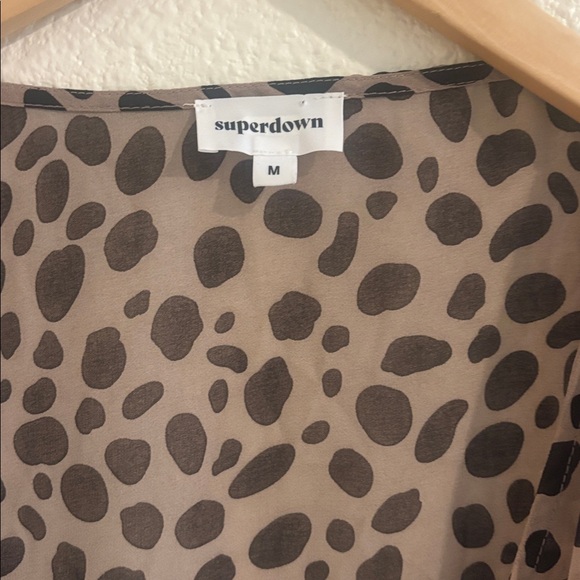 superdown Madeline Surplice Top - Picture 3 of 3